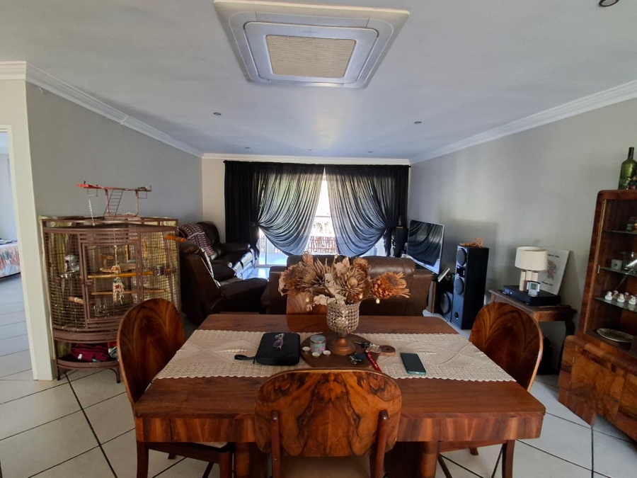 To Let 2 Bedroom Property for Rent in Joostenbergvlakte Western Cape